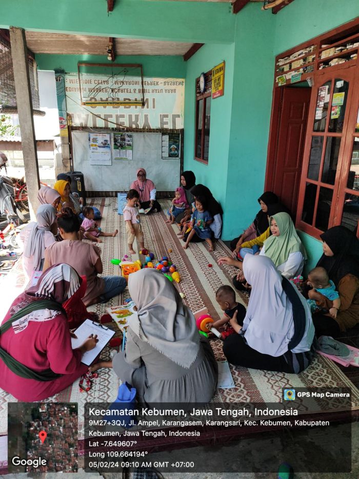 Peningkatan Kesehatan Anak Dengan Kelas Ibu Balita Desa Karangsari Kecamatan Kebumen 02