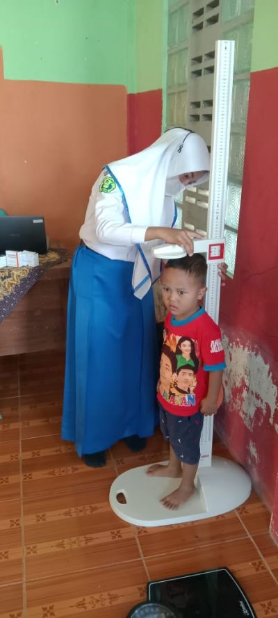 Bulan Oktober Pemberian Vitamin A dan Cek Gula darah Gratis di Posyandu Melati Dusun Kesambi Desa Karangsari Kecamatan Kebumen